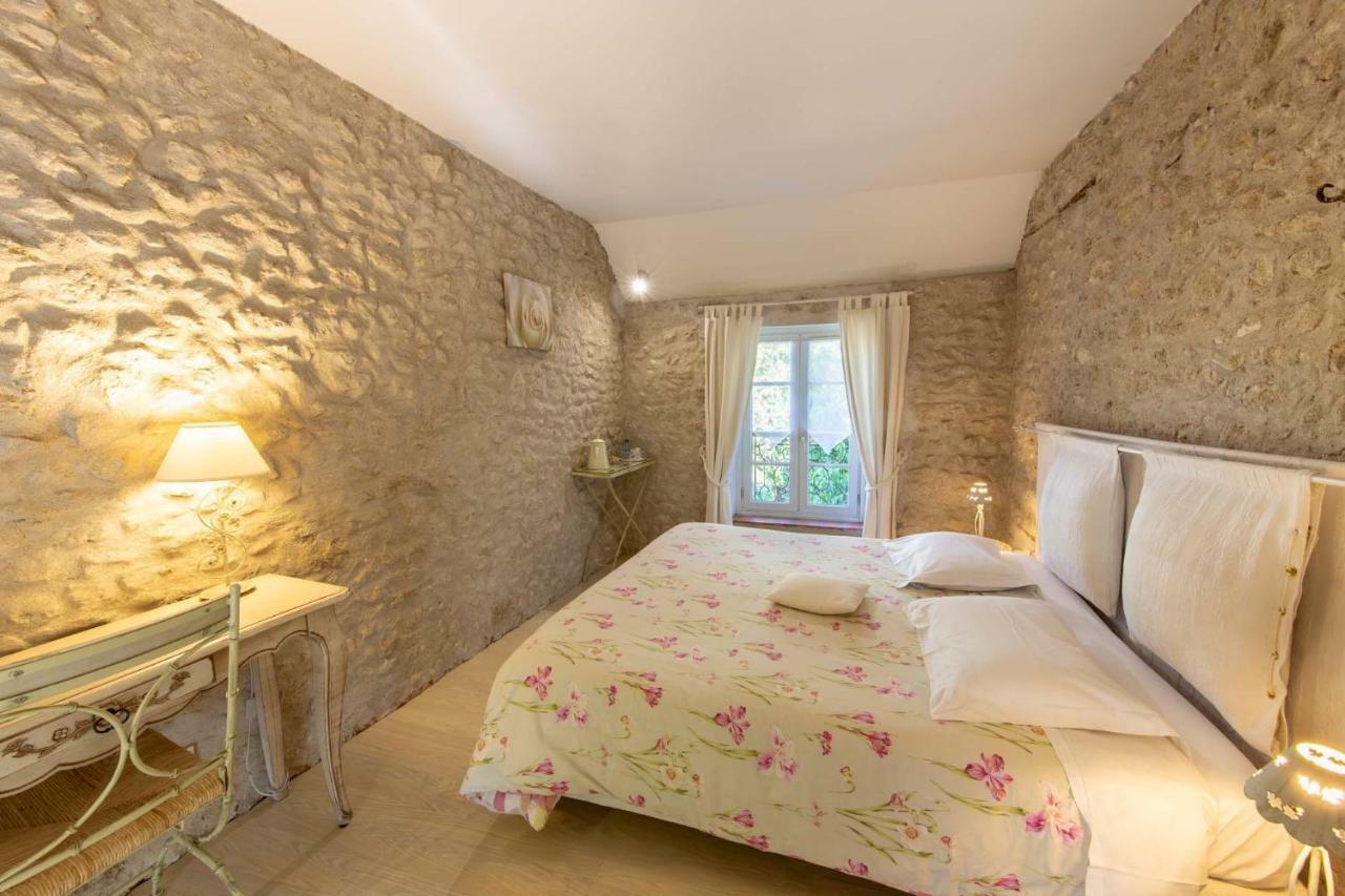Cléry-Saint-André Le Clos Tilia B&B 외부 사진